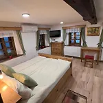Boutique Farm Hrovat