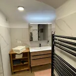 Boutique Farm Hrovat
