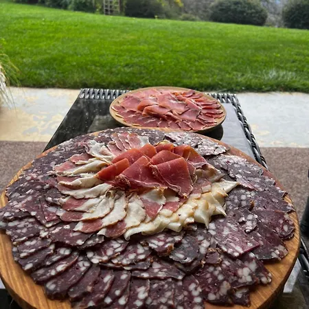 Boutique Farm Hrovat *