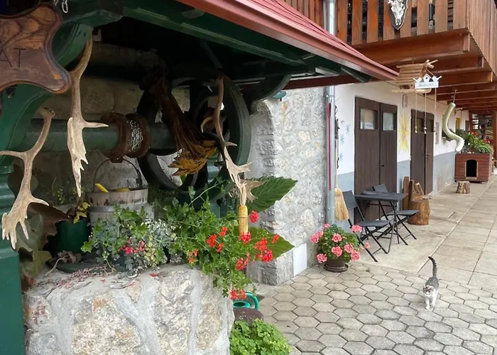 Appartement Boutique Farm Hrovat *