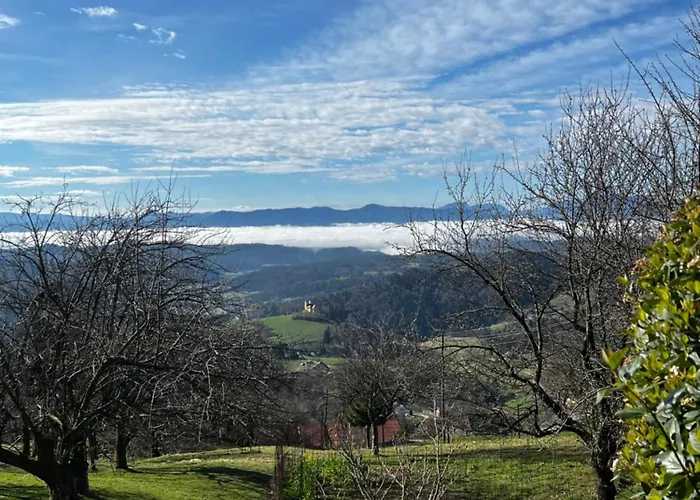 Boutique Farm Hrovat